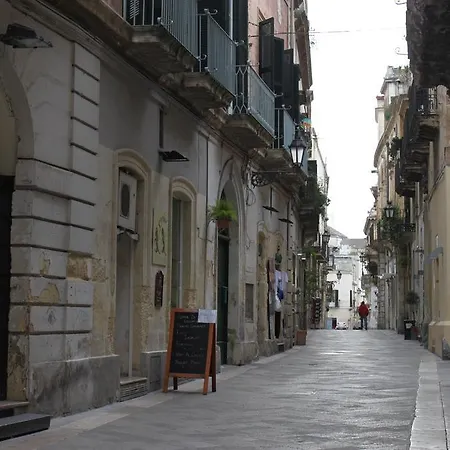 Azzurra Lecce